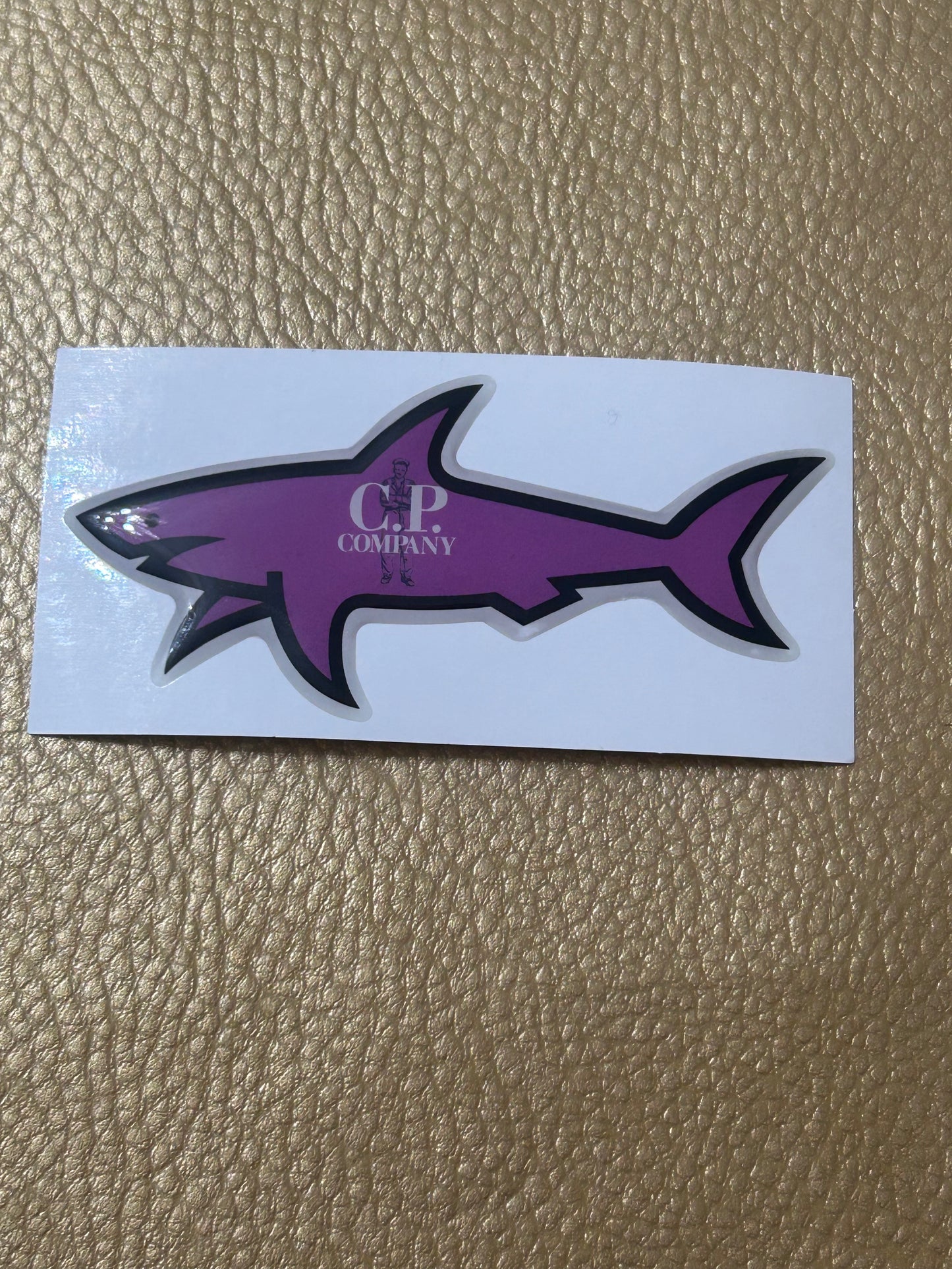 Shark cp violet