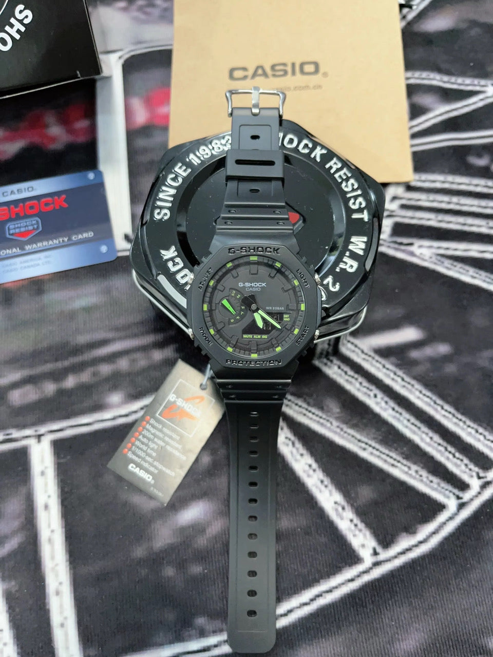 Montre G noir