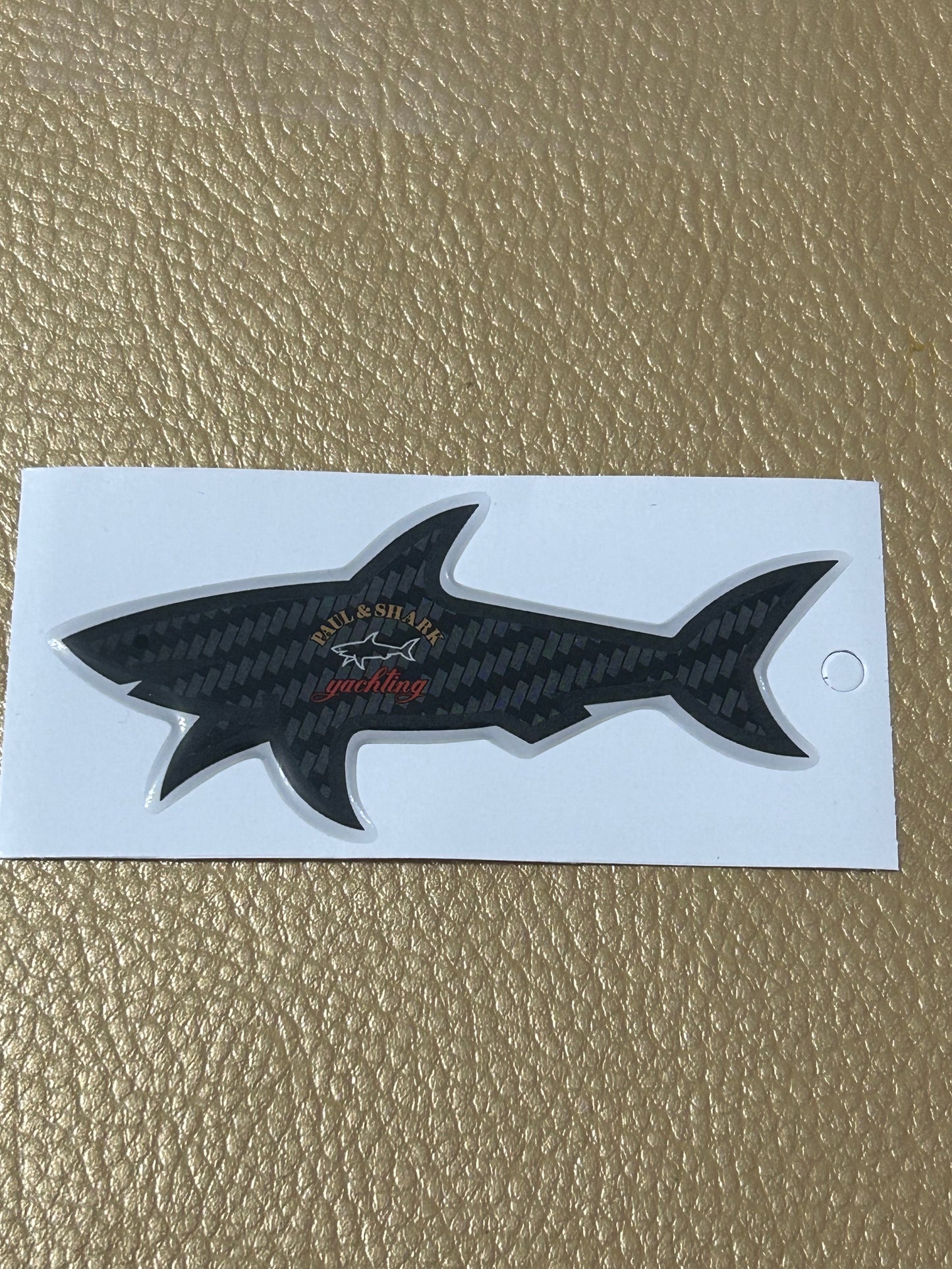 Shark carbone
